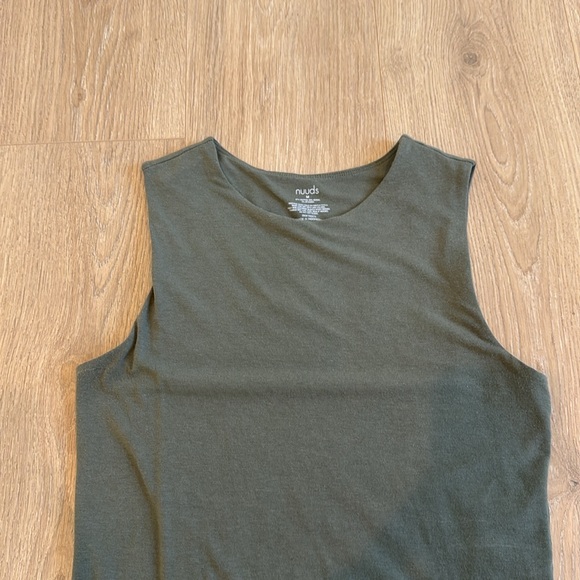 Crew neck tank bodysuit. Never worn! - Picture 2 of 4